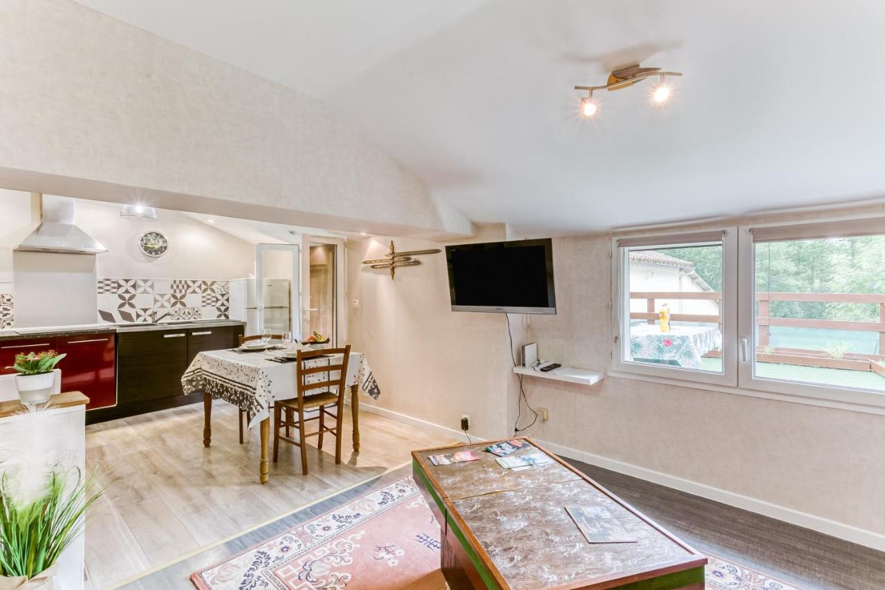 Le Pardoux Appartement Saint-Pardoux  Buitenkant foto